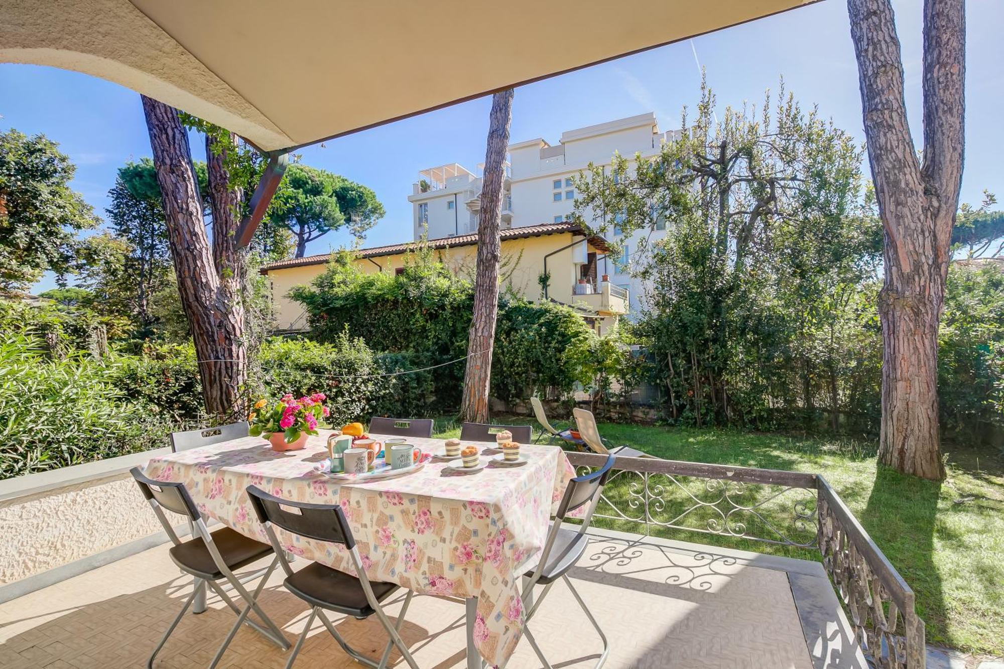 Casa Maddalena Al Mare 600M From Sea - Happy Rentals Marina di Pietrasanta Buitenkant foto