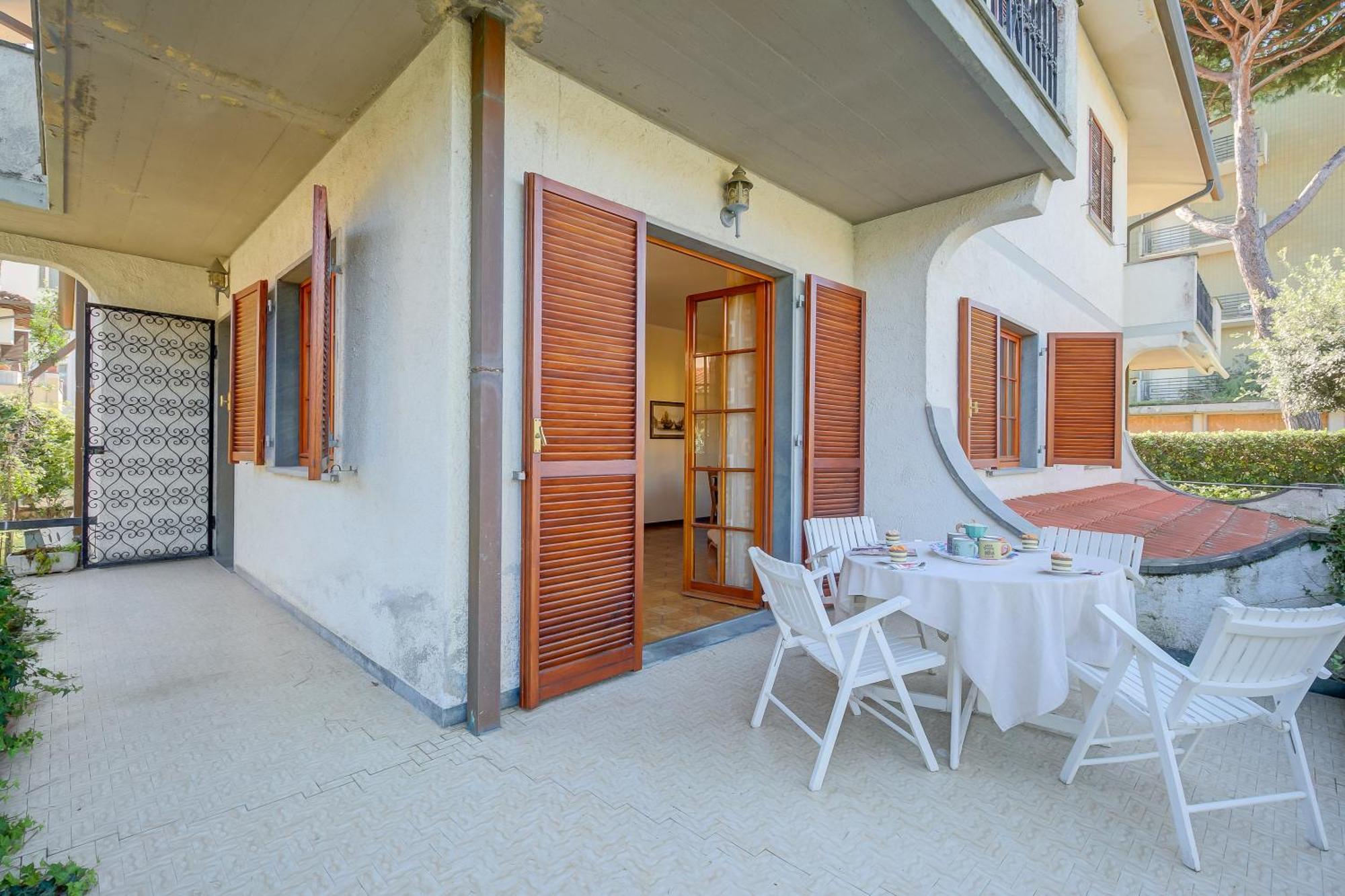 Casa Maddalena Al Mare 600M From Sea - Happy Rentals Marina di Pietrasanta Buitenkant foto